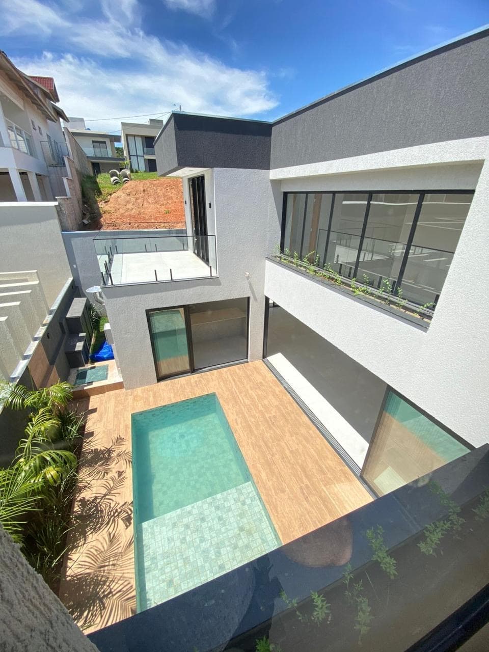 Jardins Capri 325m²