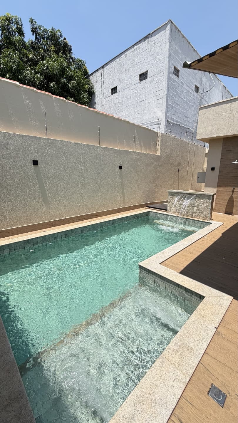 Linda Casa três quartos com piscina no parque amazonas fino acabamento com qualidade e sofisticação