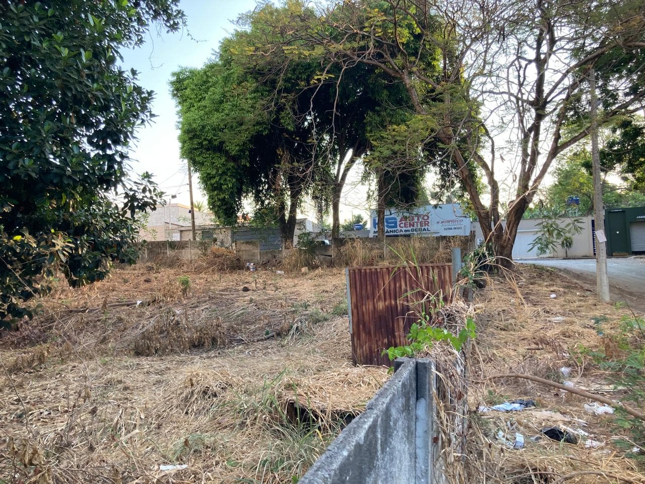 Lote em frente ao parque cascavel Jd. Atlântico