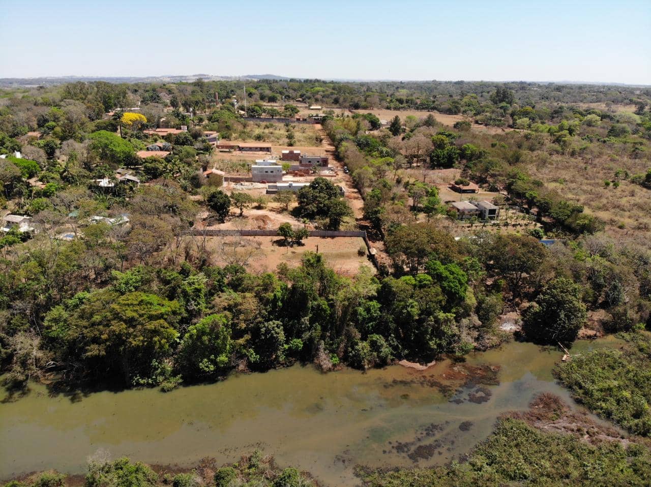 Lote Condomínio Chácara Samambaia 468m²