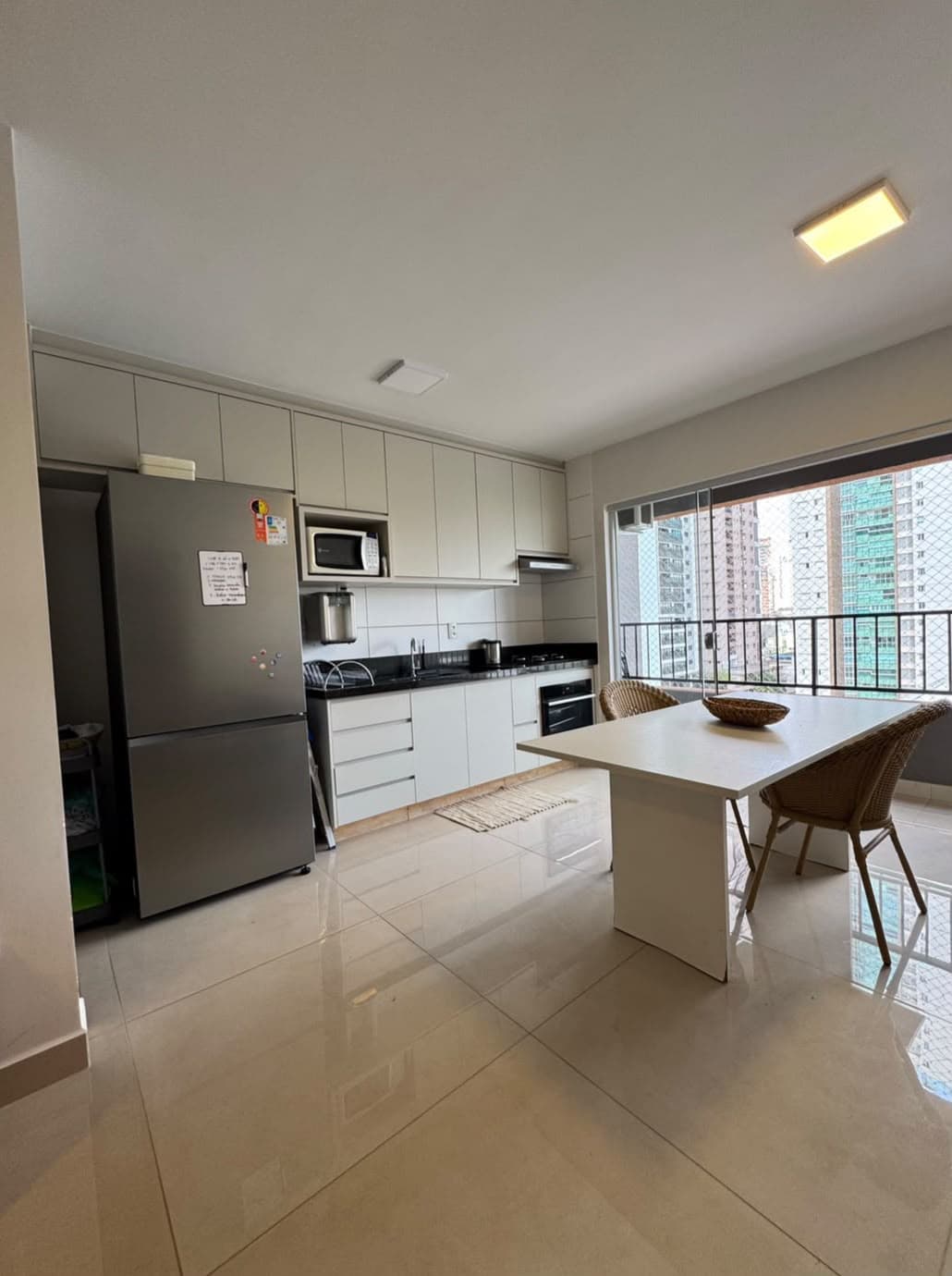 Apartamento novo no Bueno 2 suites - 70m²