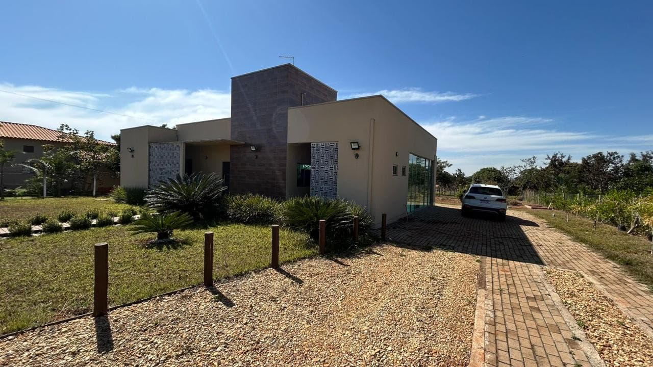 Chácara Condomínio Vale das Cachoeiras – Aragoiânia/GO 170m²