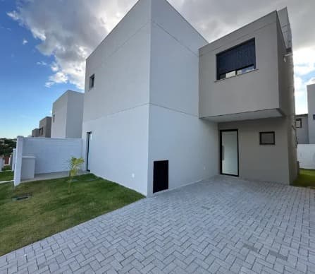 Casa em Condomínio Jardins Cannes 4 quartos sendo 3 suítes pronta para morar com 150m²