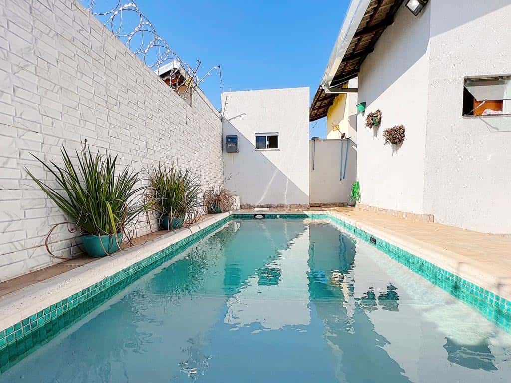 Casa mobiliada no Jardim Atlântico 140m²