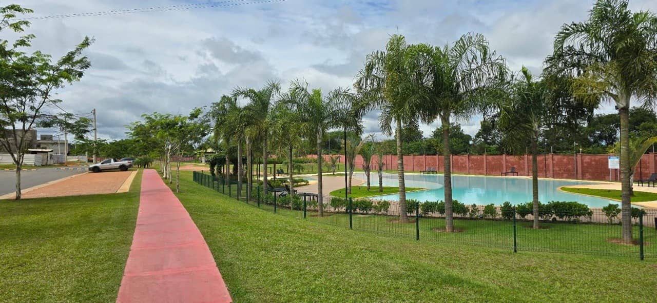 Casa Térrea No Jardins Capri - 147m²