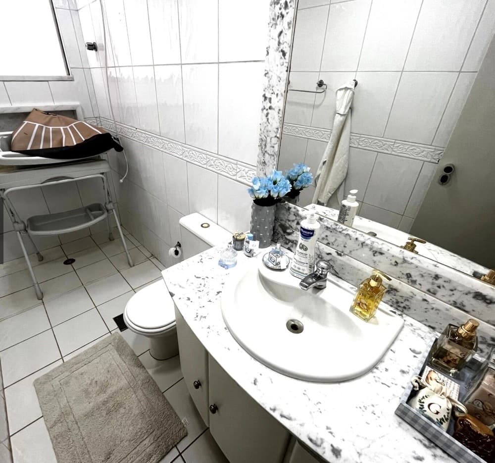 Apartamento no Bueno 197m²